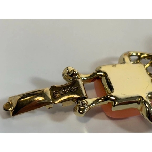 Vintage Gold Tone Lucite Necklace Set Intricate Metal Work Filigree Coro READ - Picture 3 of 13